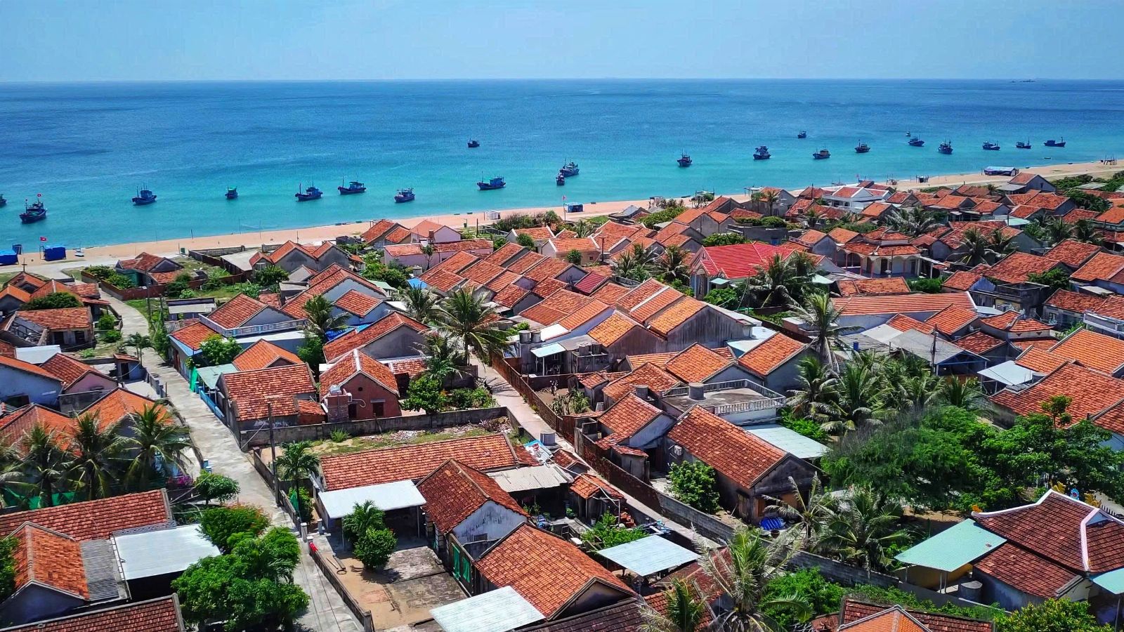 Một lần ghé Làng Lò và ngắm bình minh trên biển